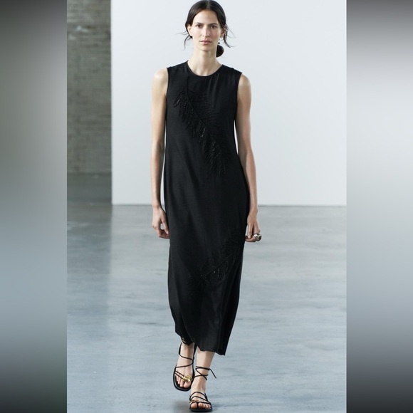 Embroidered Midi Zara dress (nwt) - Picture 2 of 10